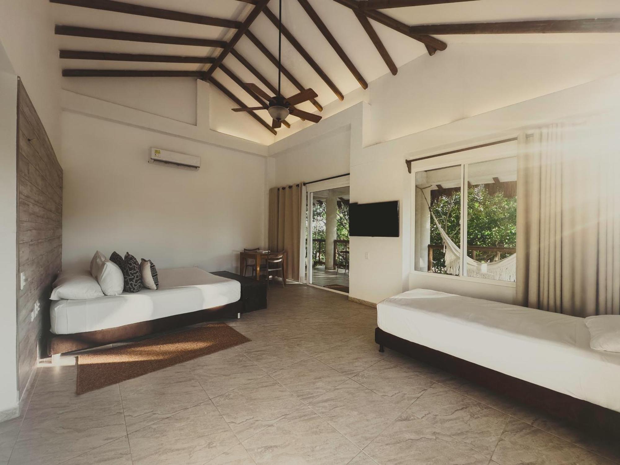 Sabai Beach Hotel Barú Ngoại thất bức ảnh
